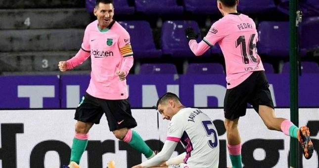 Messi tỏa sáng, Barcelona thẳng tiến vào vòng trong cúp Nhà vua Tây Ban Nha