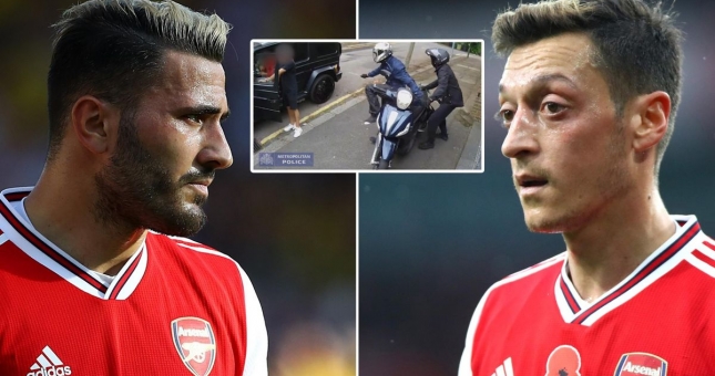 Nhóm cướp lĩnh 100 năm tù vì cướp tài sản của Ozil và Kolasinac