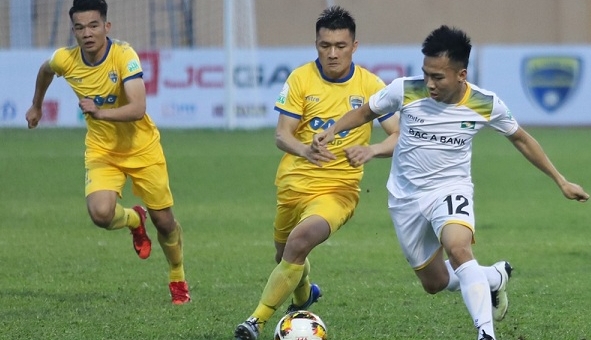 Thắng nhọc SLNA, Thanh Hóa củng cố vị trí trong top 3 V.League