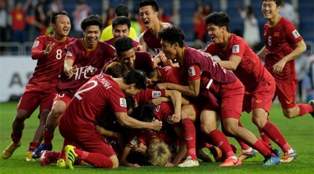 Việt Nam đóng góp một cái tên trong ĐHTB Asian Cup