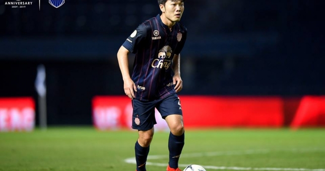 Xuân Trường mờ nhạt, Buriram nối dài mạch không thắng