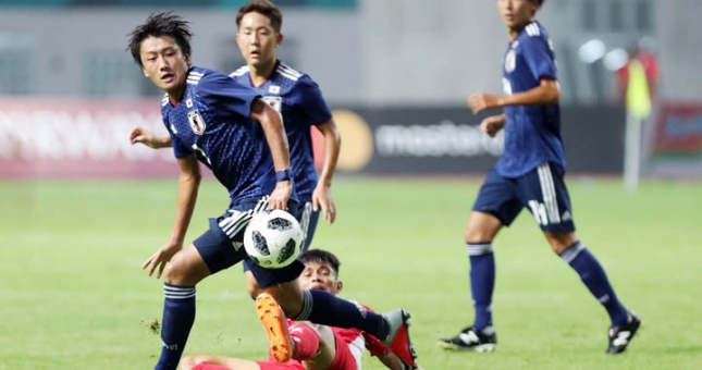 Hủy diệt Macau, Nhật Bản lập cơn mưa bàn thắng