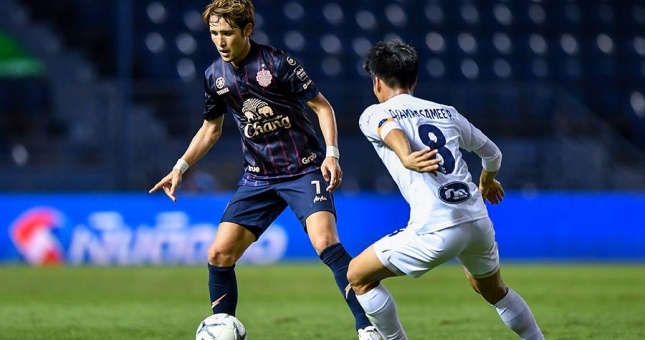 Xuân Trường lại không được ra sân trong chiến thắng của Buriram