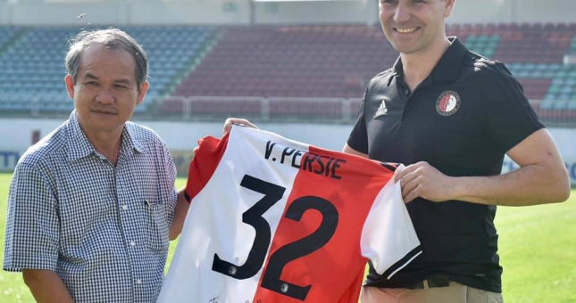 Hợp tác với Feyenoord, HAGL đưa khóa 4 sang châu Âu tập huấn