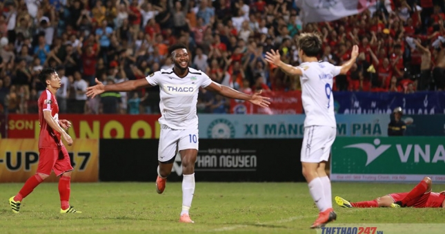 Vùi dập Viettel, HAGL kéo dài chuỗi ngày tươi đẹp dưới thời HLV mới