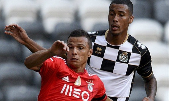 Cựu sao Bundesliga thử việc thành công tại Việt Nam