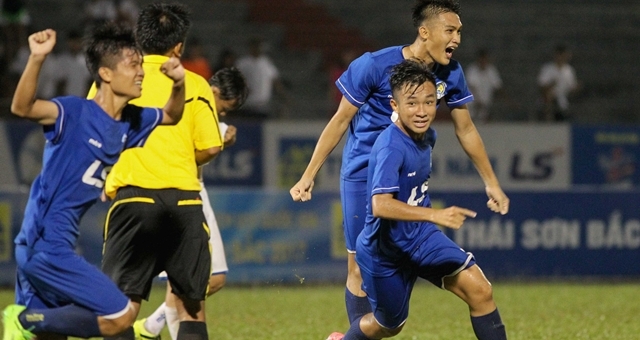 Gặp đối thủ quái, dàn sao nhí PVF thất bại đầy đáng tiếc