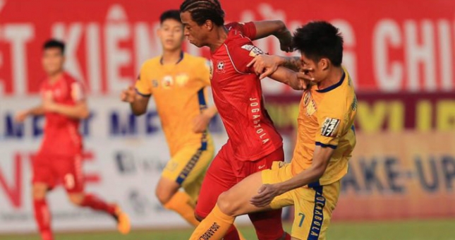 Thua đậm trên sân nhà, Thanh Hóa lún sâu vào cơn khủng hoảng