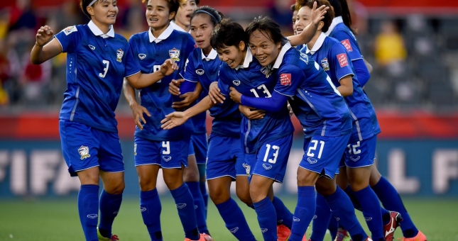 Đánh bại Myanmar, Thái Lan đá trận chung kết với Việt Nam