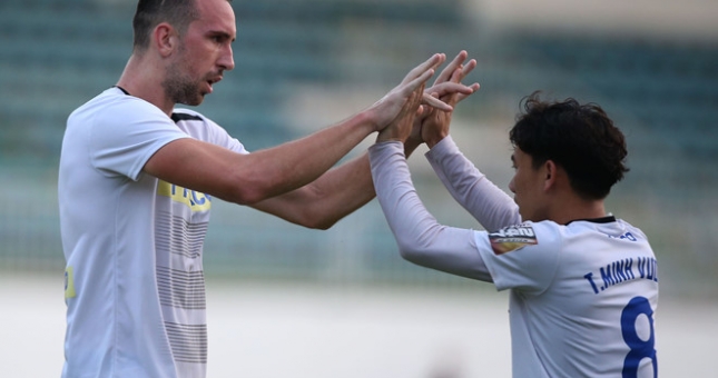 Tân binh châu Âu chỉ ra vấn đề lớn trong chiến thuật của HAGL