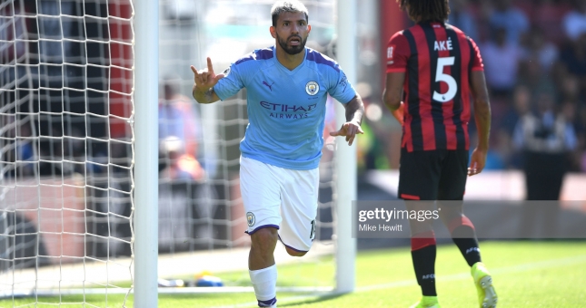 Aguero lập cú đúp, Man City phả hơi nóng vào gáy Liverpool