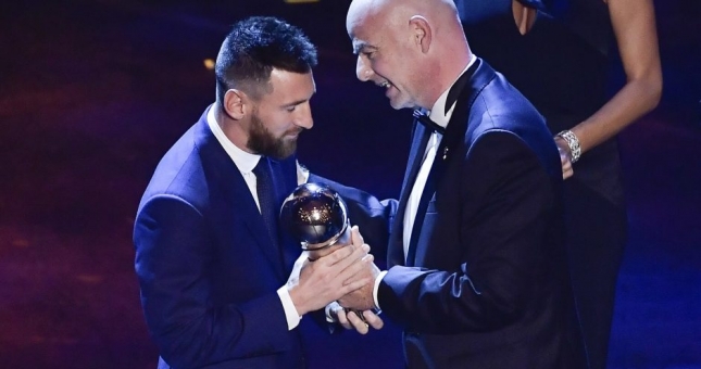 Đội hình xuất sắc nhất năm: FIFA đã bị chúng ta trách oan?