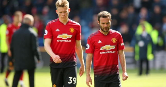 Xấu hổ! MU thua cả đội trẻ Man City