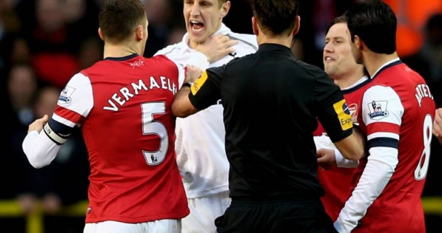 Bayern 'giúp' kết thúc tranh cãi hơn thế kỷ giữa Arsenal và Tottenham