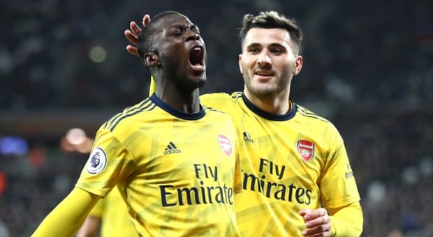 9 phút 3 bàn, Arsenal lội ngược dòng trước West Ham