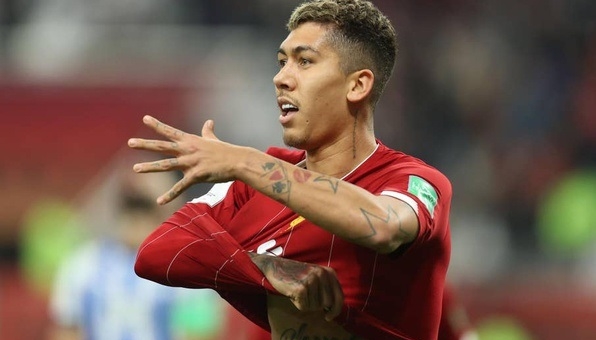 Salah 'hờn dỗi' đồng đội sau bán kết Club WC nghẹt thở