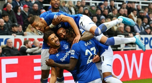 Thắng chủ nhà, Everton tiếp tục thăng hoa dưới triều đại mới