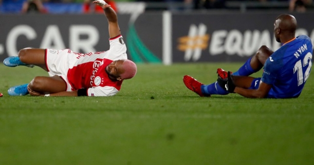 Tiền đạo Ajax 'tranh giải Oscar' với đối thủ tại Europa League