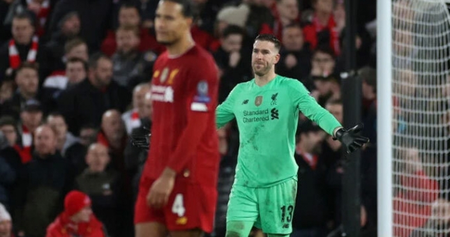 Tội đồ của Liverpool mượn uy huyền thoại để bào chữa sai lầm