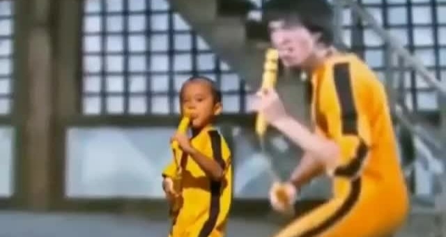 VIDEO: Mãn nhãn với 'Lý Tiểu Long nhí' mô phỏng hoàn hảo phim của bản gốc