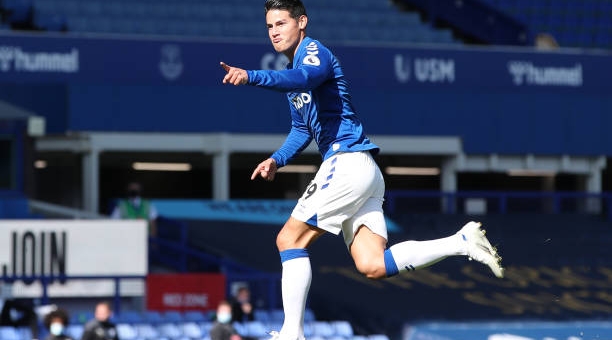 Đẳng cấp của James giúp Everton ngược dòng trận cầu 7 bàn thắng