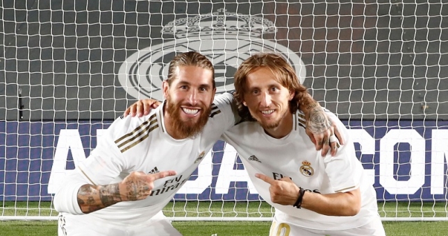 Sao Real đồng ý giảm lương để gia hạn hợp đồng