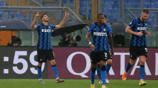 Roma và Inter cầm chân nhau trong trận đấu kịch tính