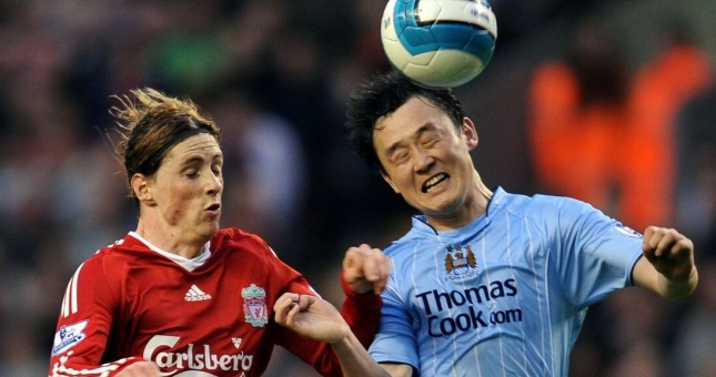 Cựu sao Man City cáo buộc các HLV ngoại gây hại cho bóng đá Trung Quốc