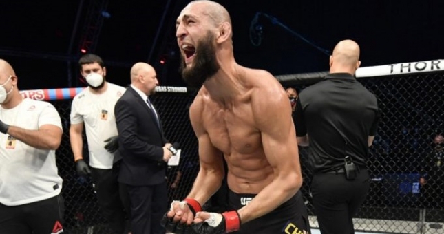 Chimaev tuyên bố trở lại sau khi 'lỡ mồm' giải nghệ