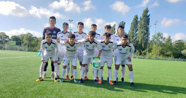 VIDEO: U18 HAGL JMG và những hình phạt thú vị tại Hà Lan