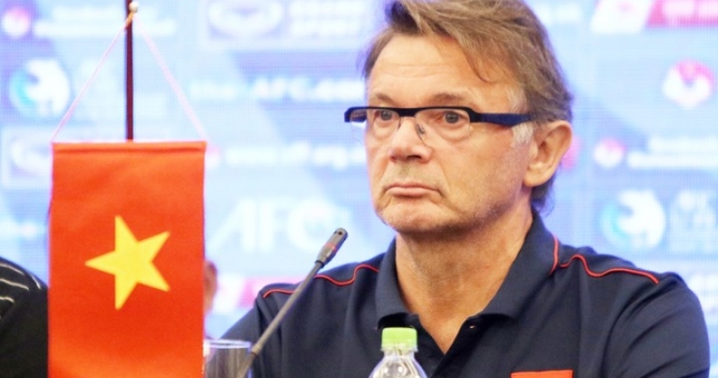 HLV U19 Việt Nam: 'Đừng chỉ nhìn 15 phút cuối để đánh giá chúng tôi'