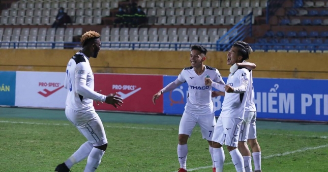 BLV Quang Huy: 'HAGL sẽ còn hay hơn ở những vòng đấu sau'