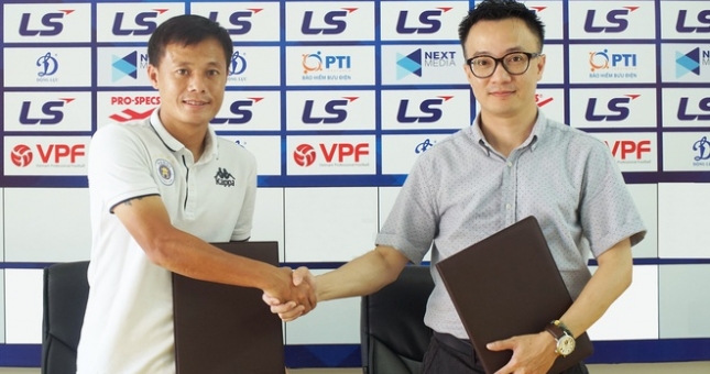Hà Nội FC gia hạn với lão tướng Phạm Thành Lương