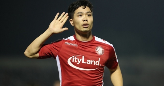 VIDEO: Công Phượng dứt điểm kỹ thuật đánh bại thủ môn SLNA