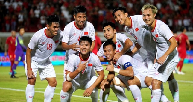 Đội trưởng ĐT Việt Nam nói lời ruột gan về Văn Hậu