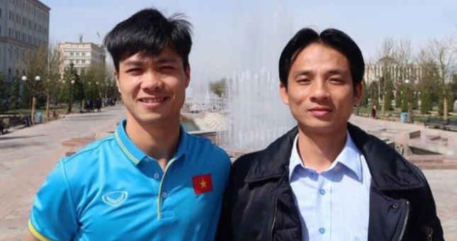 Công Phượng gây xúc động với lá thư và 100 USD gửi bác sỹ U23 Việt Nam