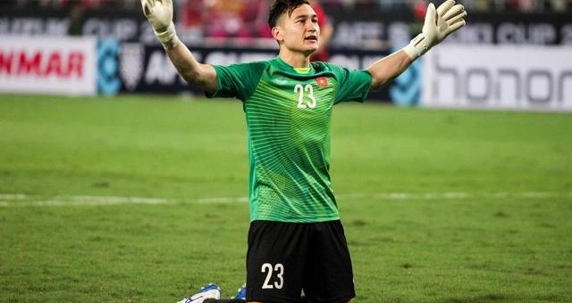 Đặng Văn Lâm rộng cửa tham dự AFF Cup 2021