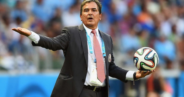 Cựu HLV ĐT UAE 'trù ẻo' đội nhà thua Việt Nam