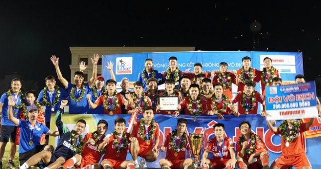 U21 Viettel 'vô đối' giải U21 QG, bái phục thầy Park