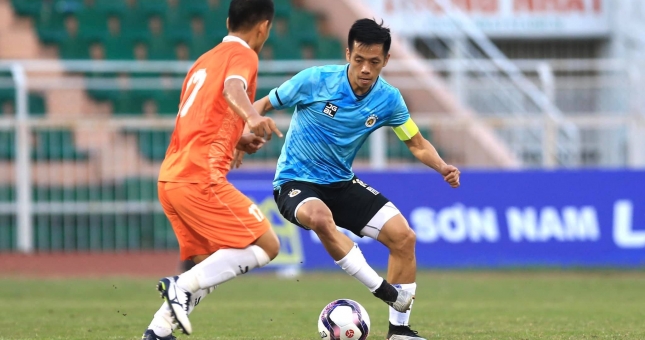 Hưởng 2 quả penalty, CLB Hà Nội vẫn gây thất vọng trước Bình Định