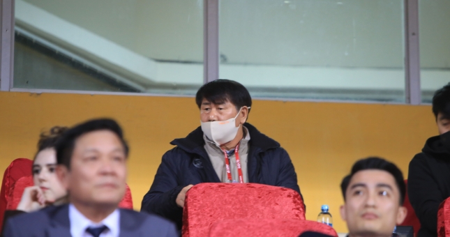 Thị sát V.League, 'thiên tài' của thầy Park chấm được một người