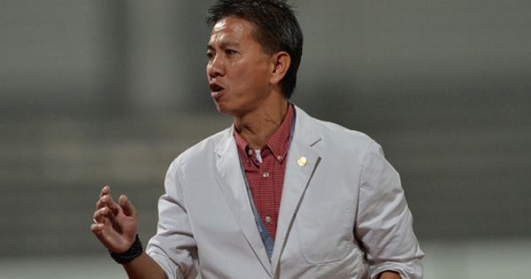 HLV Hoàng Anh Tuấn nói gì về quả penalty của Công Phượng?