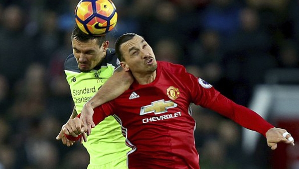 Liverpool cầm hòa MU trong trận cầu kịch tính