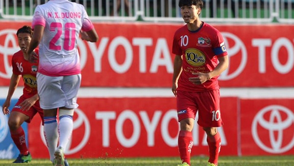 Hoàng Anh Gia Lai giành điểm số đầu tiên tại V-League 2017