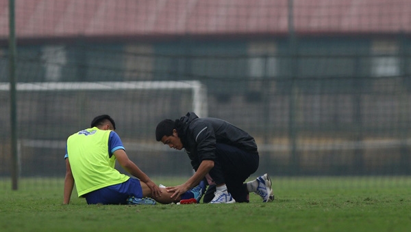 Tin bóng đá HOT chiều 11/2: U19 Việt Nam mất người trước ngày sang Trung Quốc