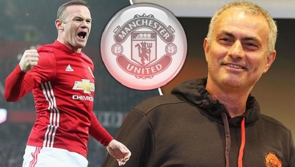 Ở lại MU, Rooney vẫn nhận 'tiền tấn'