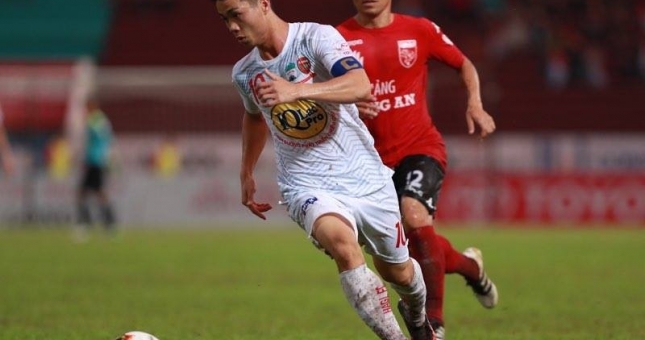 Góc thống kê: Công Phượng và HAGL áp đảo tại V-League 2017