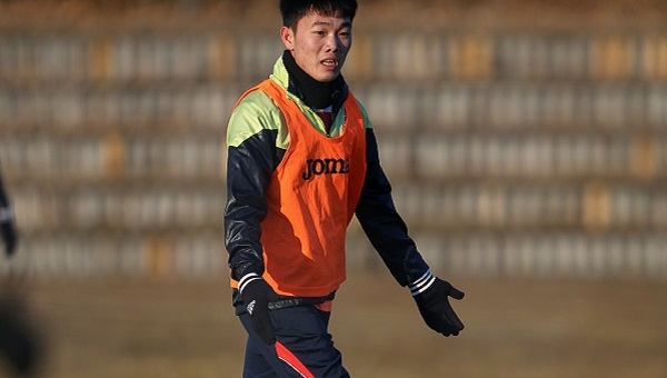 Xuân Trường đá chính cho mục tiêu châu lục của Gangwon?