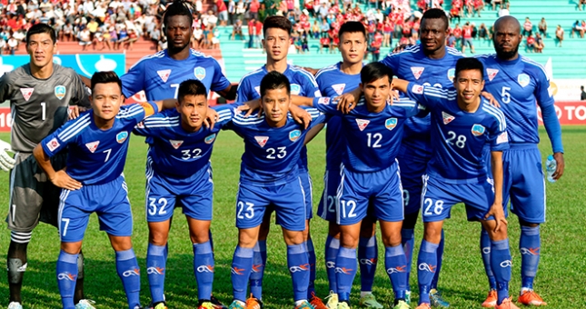 Quảng Nam vươn lên bằng điểm với đội đầu bảng FLC Thanh Hóa