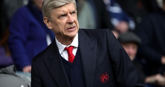 Cực sốc với bến đỗ mới của HLV Wenger
